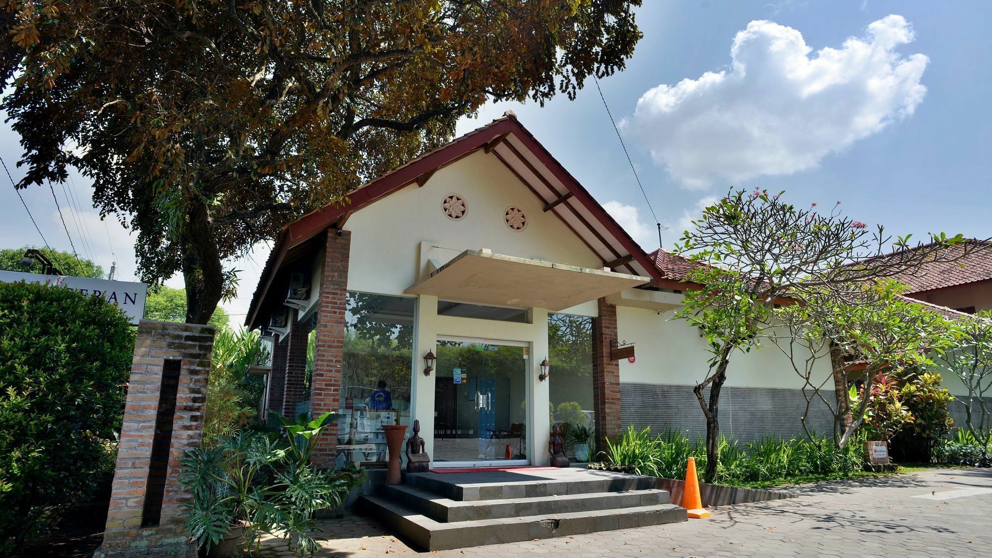 Zen Rooms Pakualaman Yogyakarta Kültér fotó